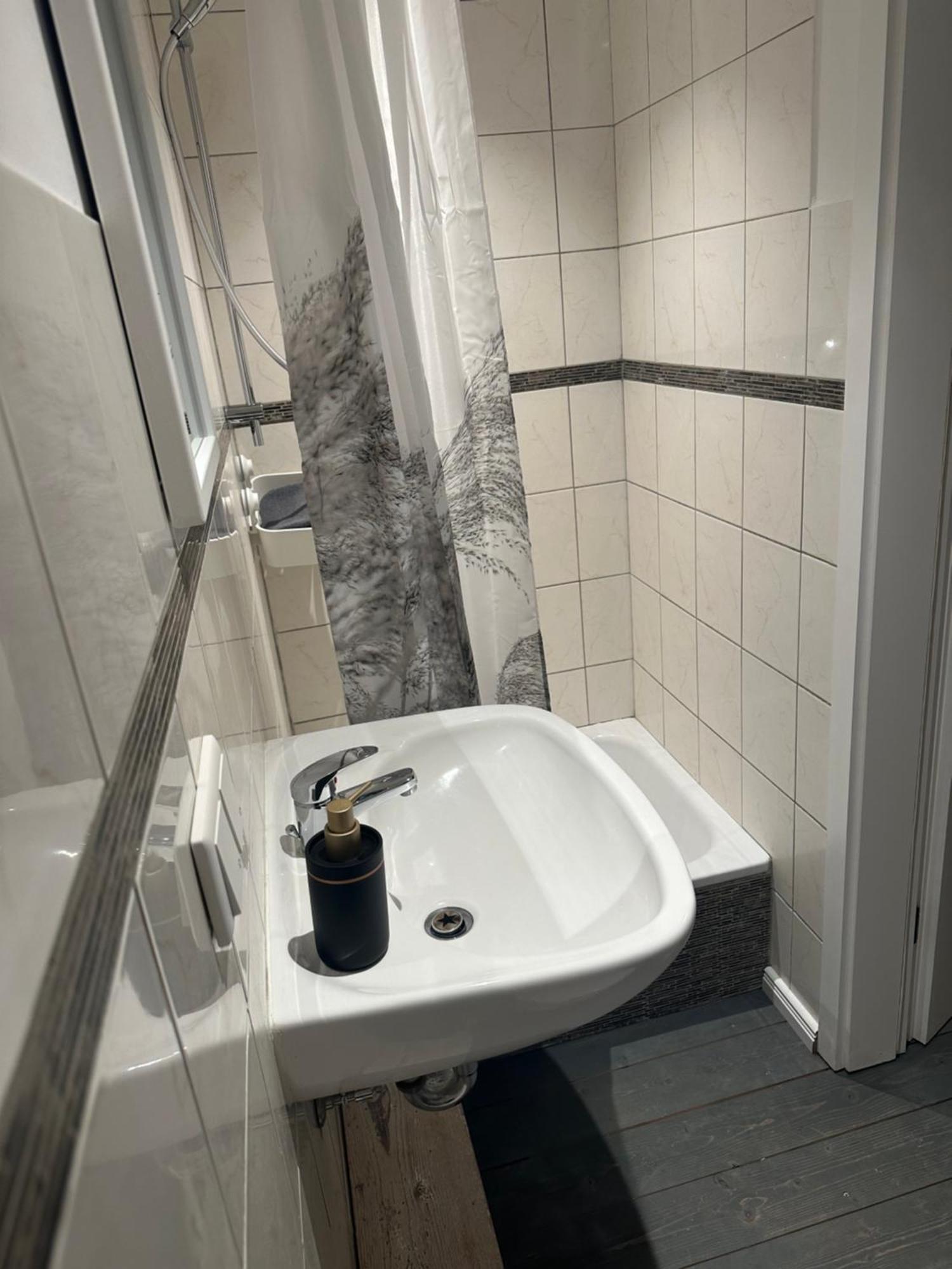 Urlaub Im Historischen Muellerhaus, Dachgiebel Daire Lübeck Dış mekan fotoğraf